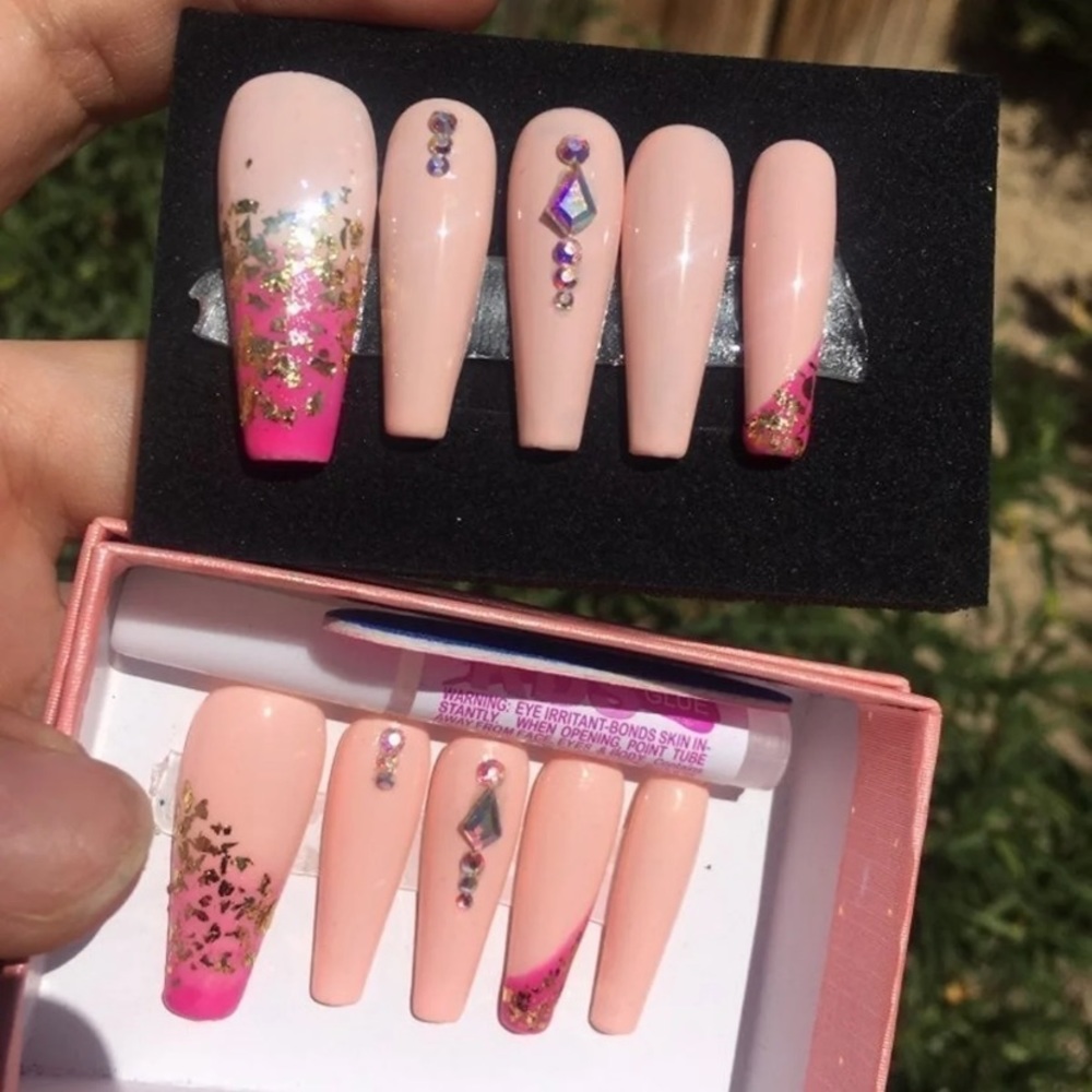 Press On Nails - image 3